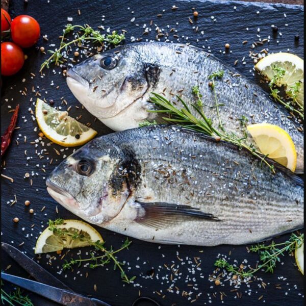 Dorada Regala 2-4 kg/buc